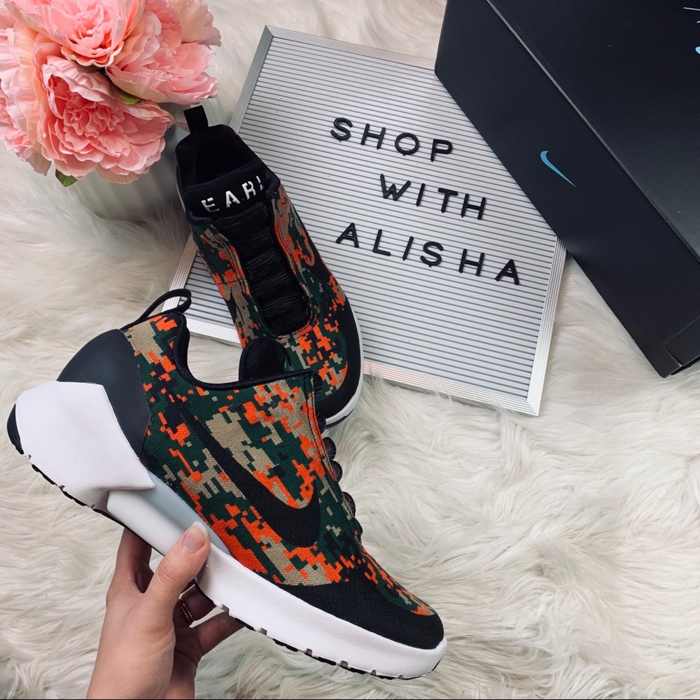 NWB Nike Hyperadapt 1.0 in Team Orange